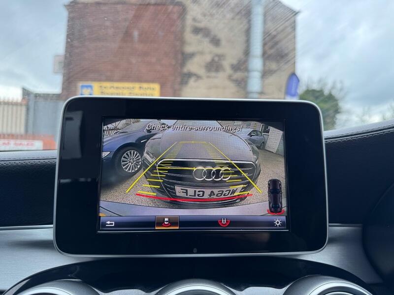 Mercedes-Benz C Class view 21