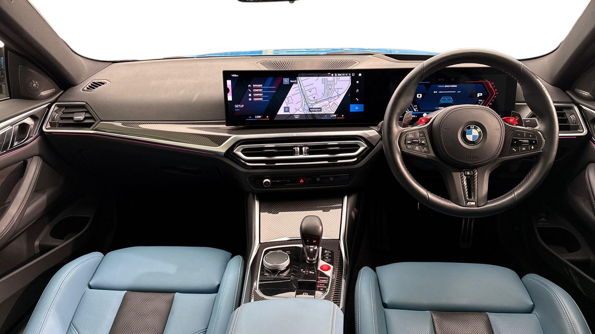 BMW M4 view 4