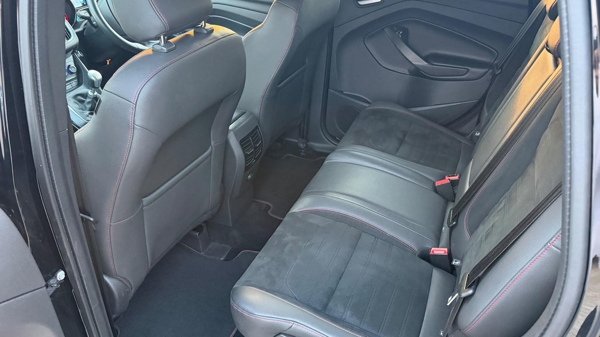 Ford Kuga view 11