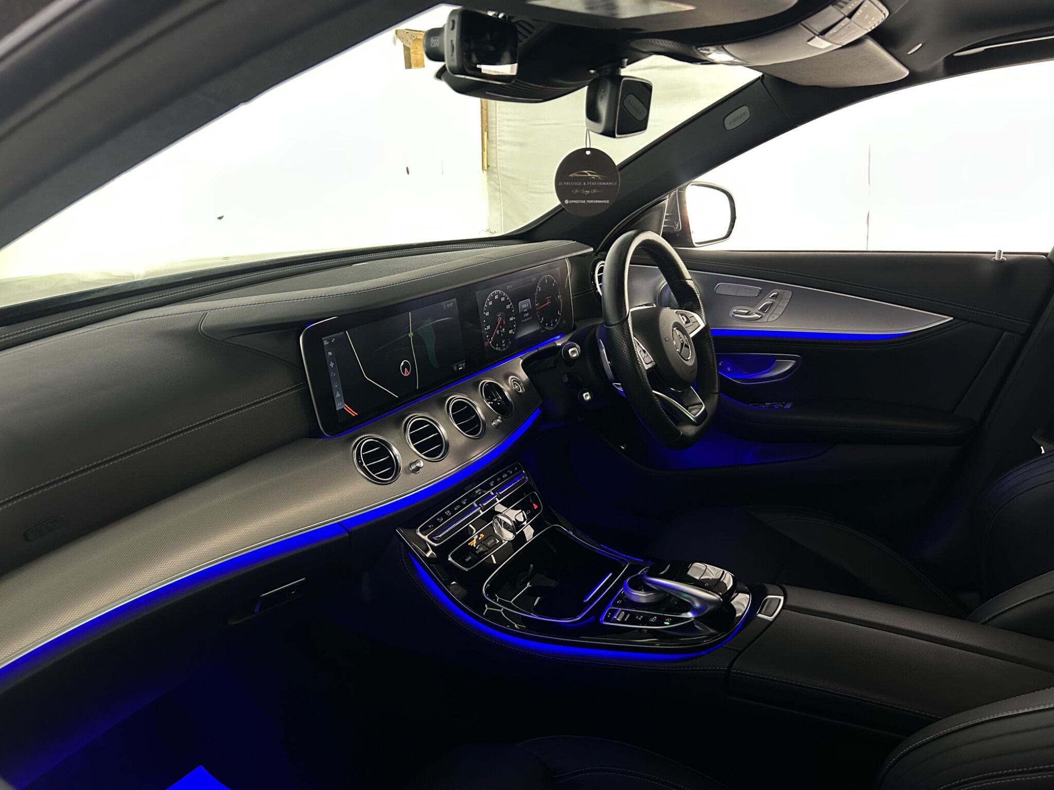 Mercedes-Benz E-Class view 14
