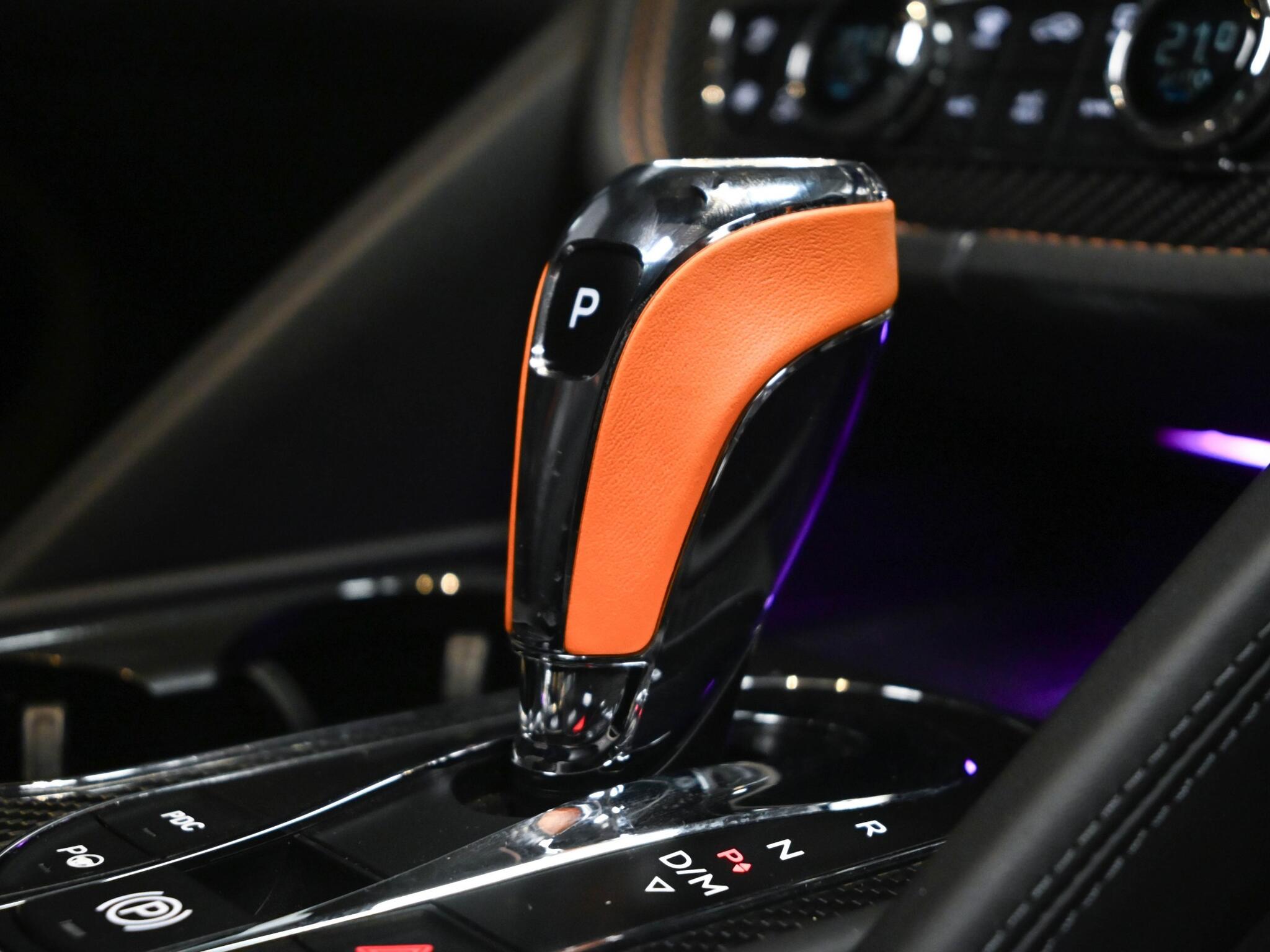 Bentley Bentayga view 51