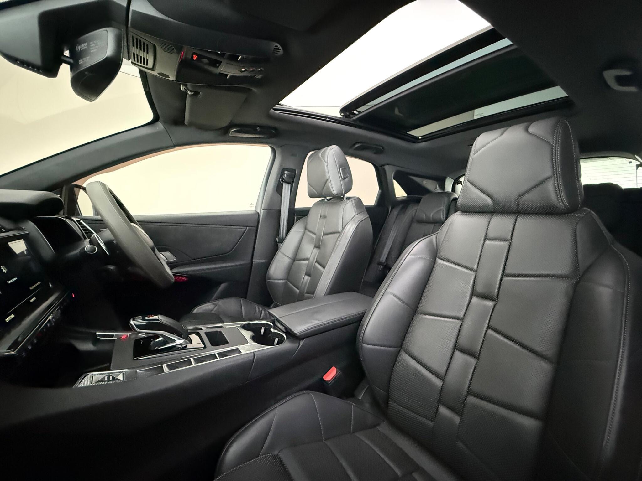 DS Automobiles DS 7 Crossback view 40