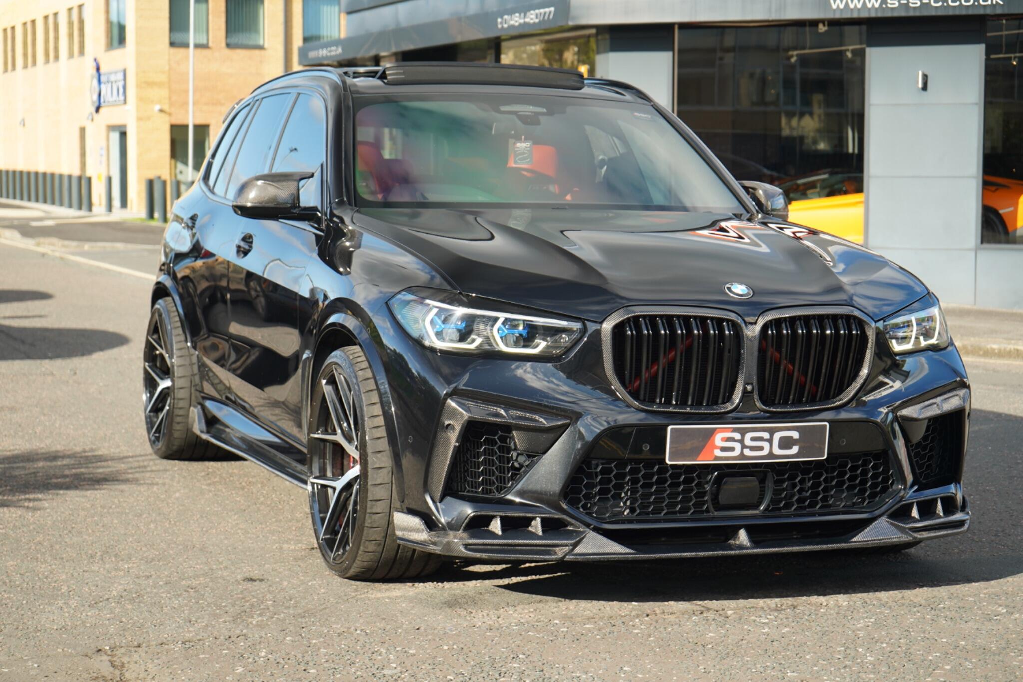 BMW X5 M view 5
