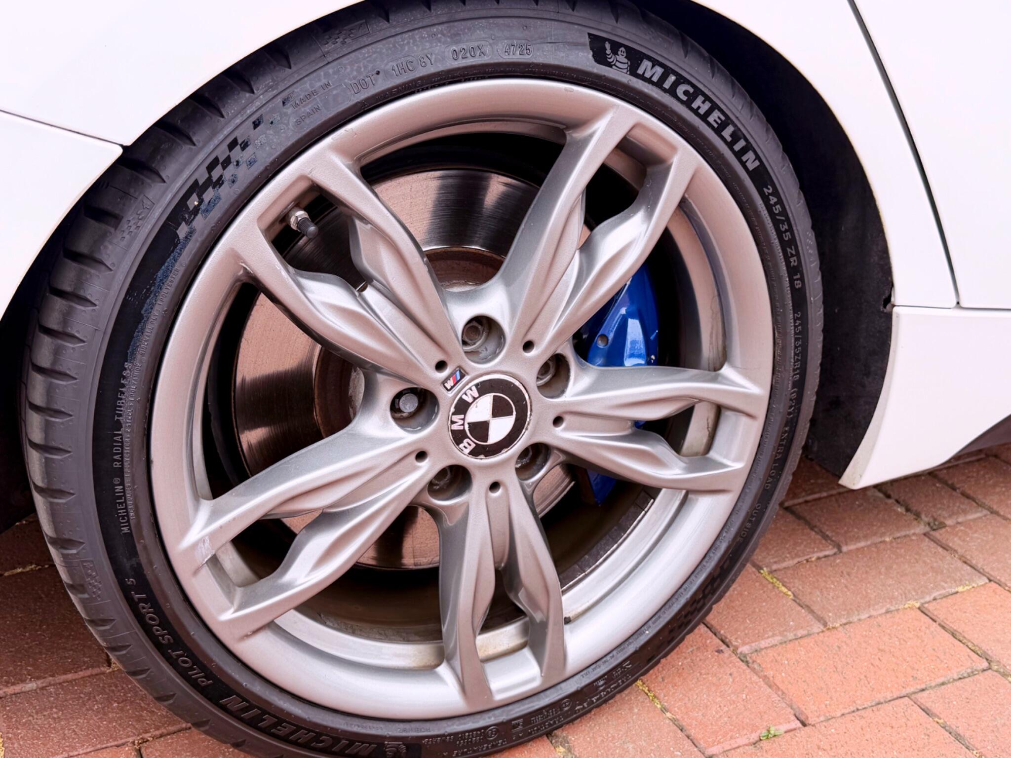 BMW 1 Series view 50