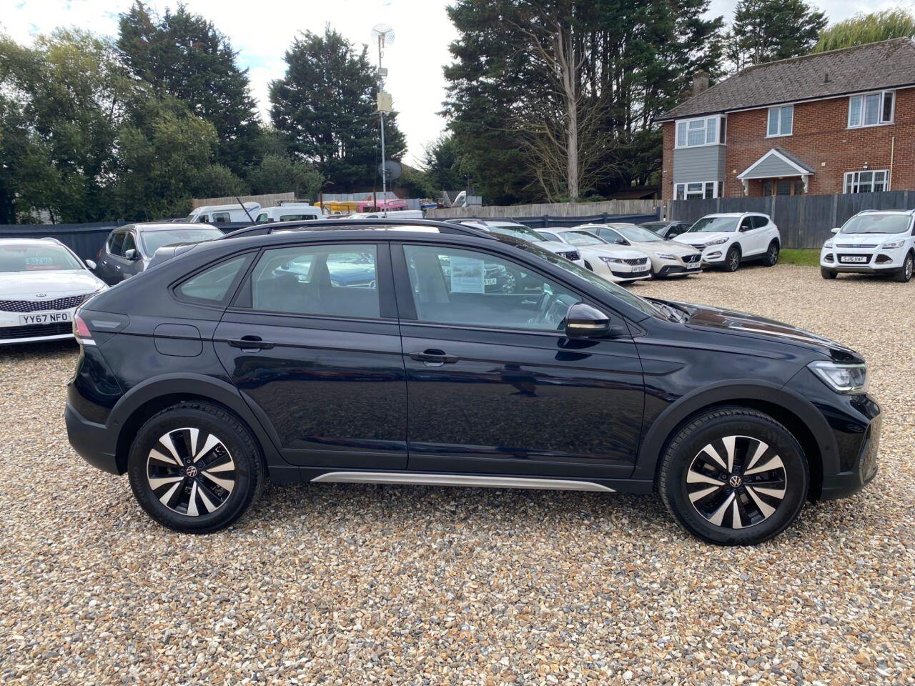 Volkswagen Taigo view 3