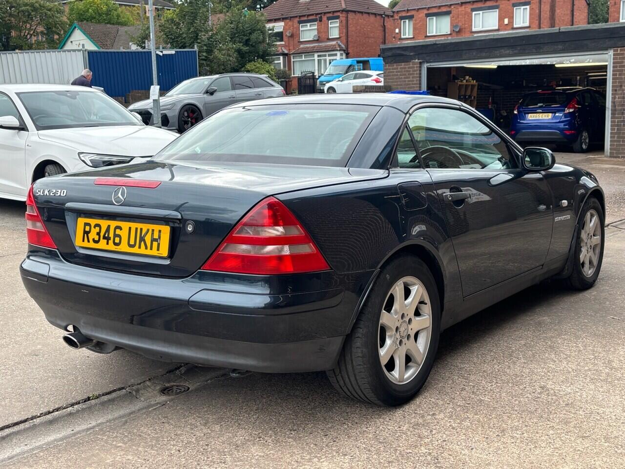 Mercedes-Benz SLK view 7