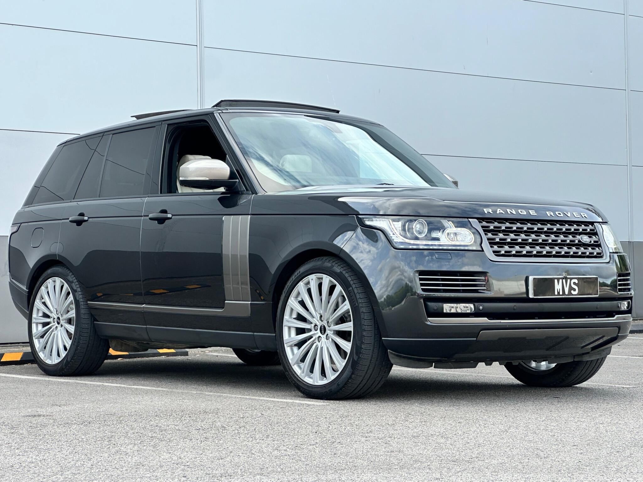 Land Rover Range Rover main image