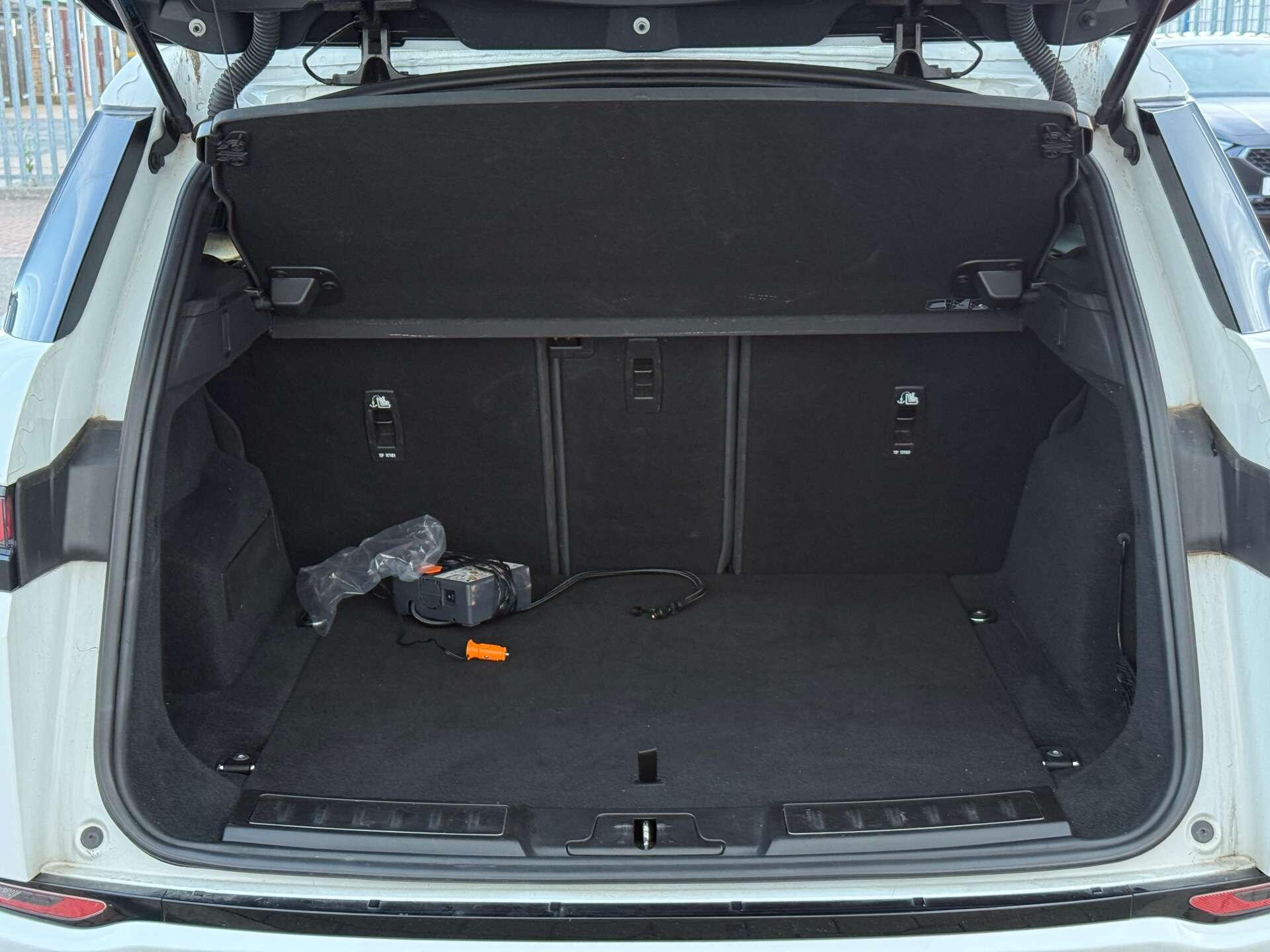 Land Rover Range Rover Evoque view 27
