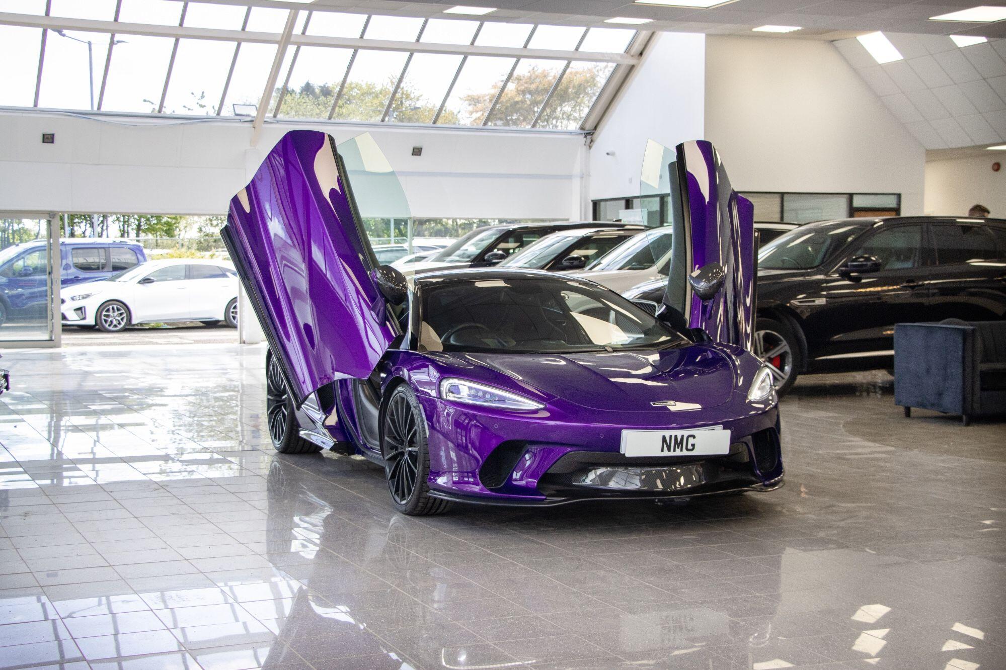 Mclaren GT view 22