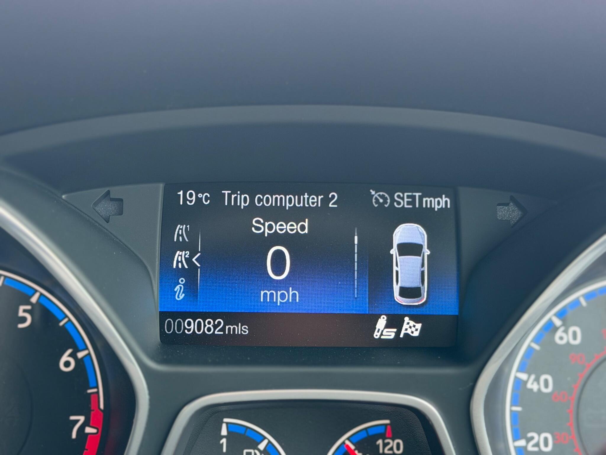Ford Focus view 85