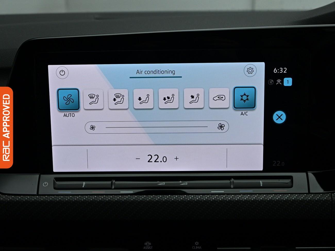 Volkswagen Golf view 18