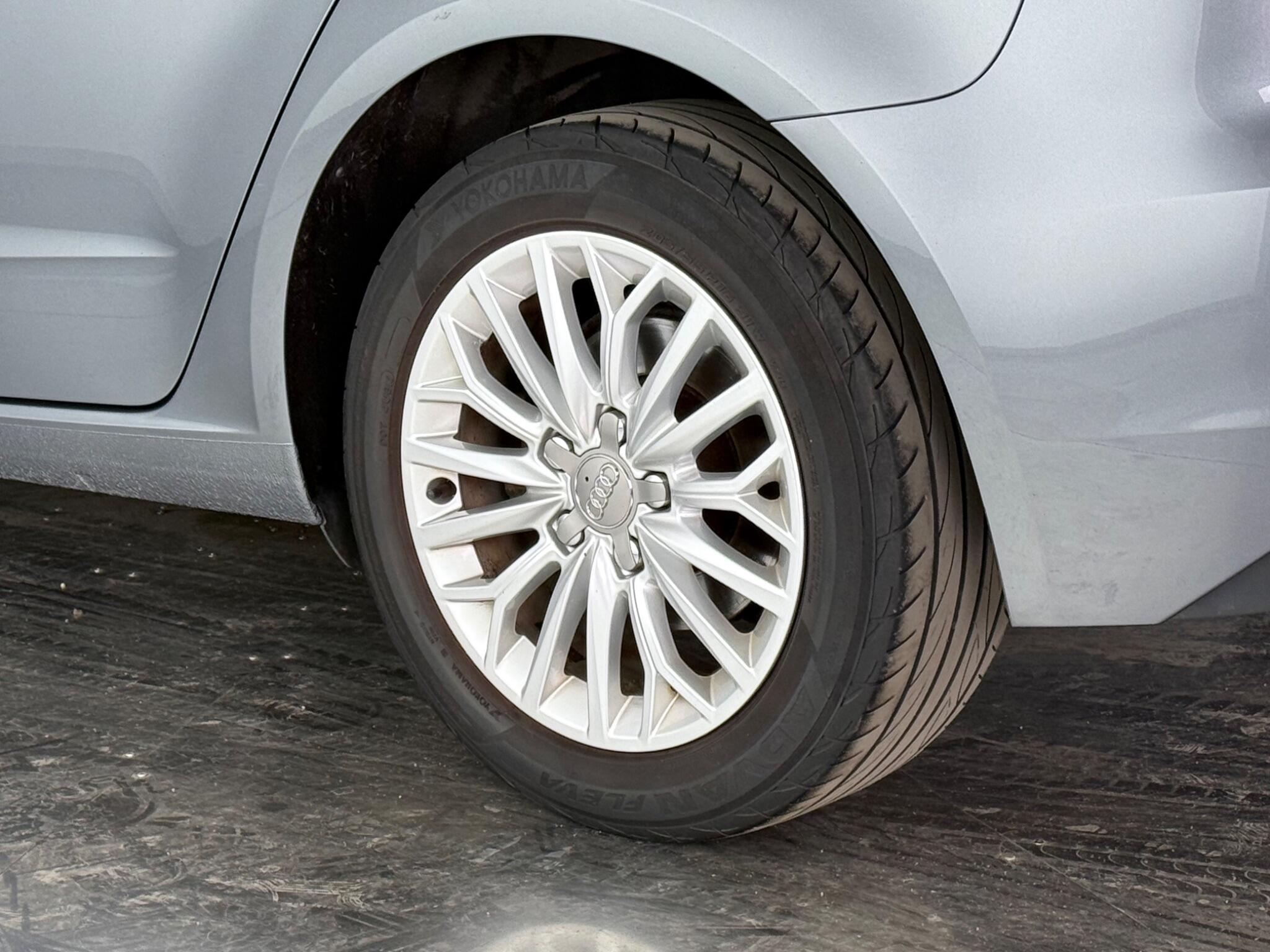 Audi A3 view 11