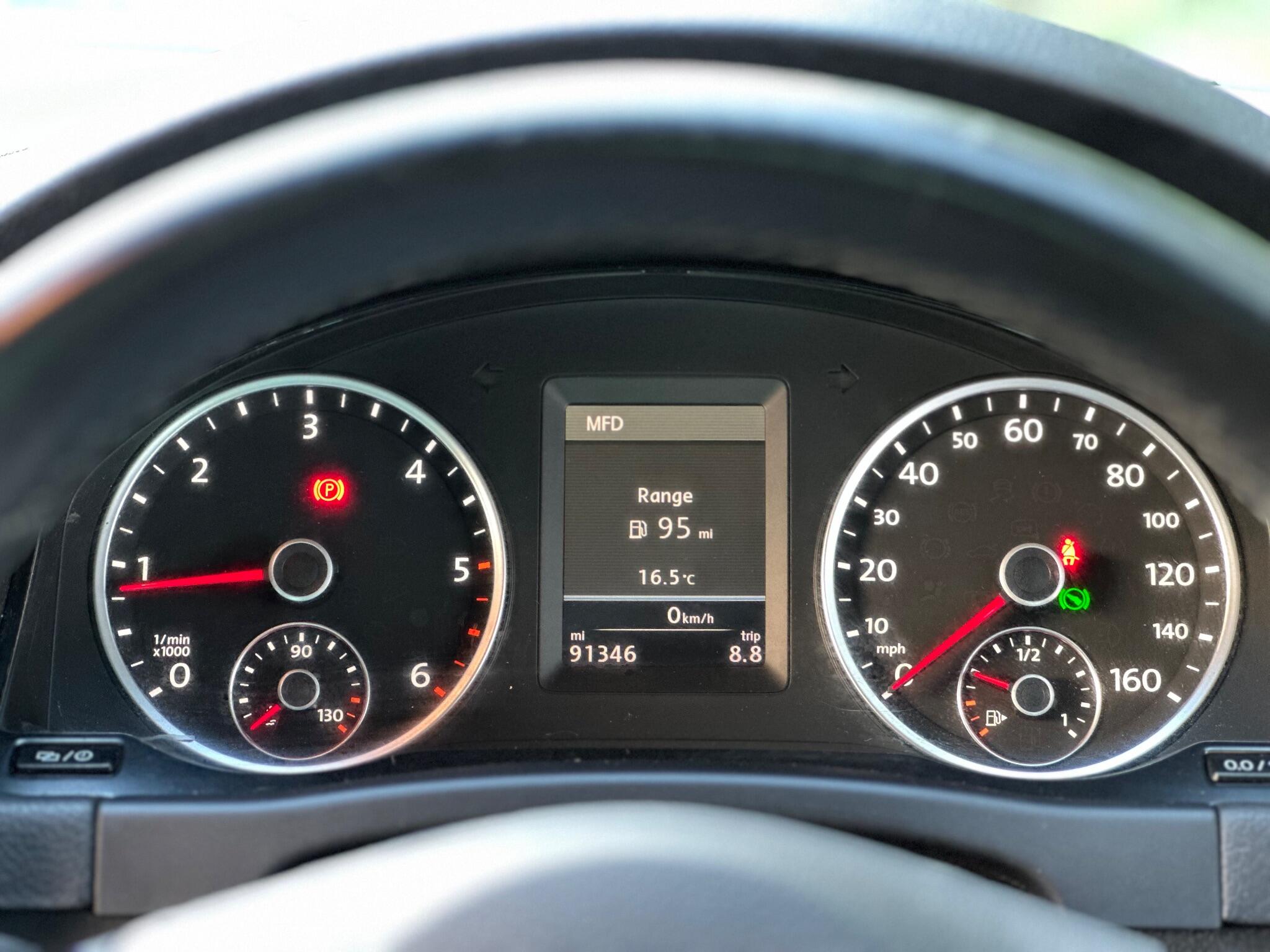 Volkswagen Tiguan view 25