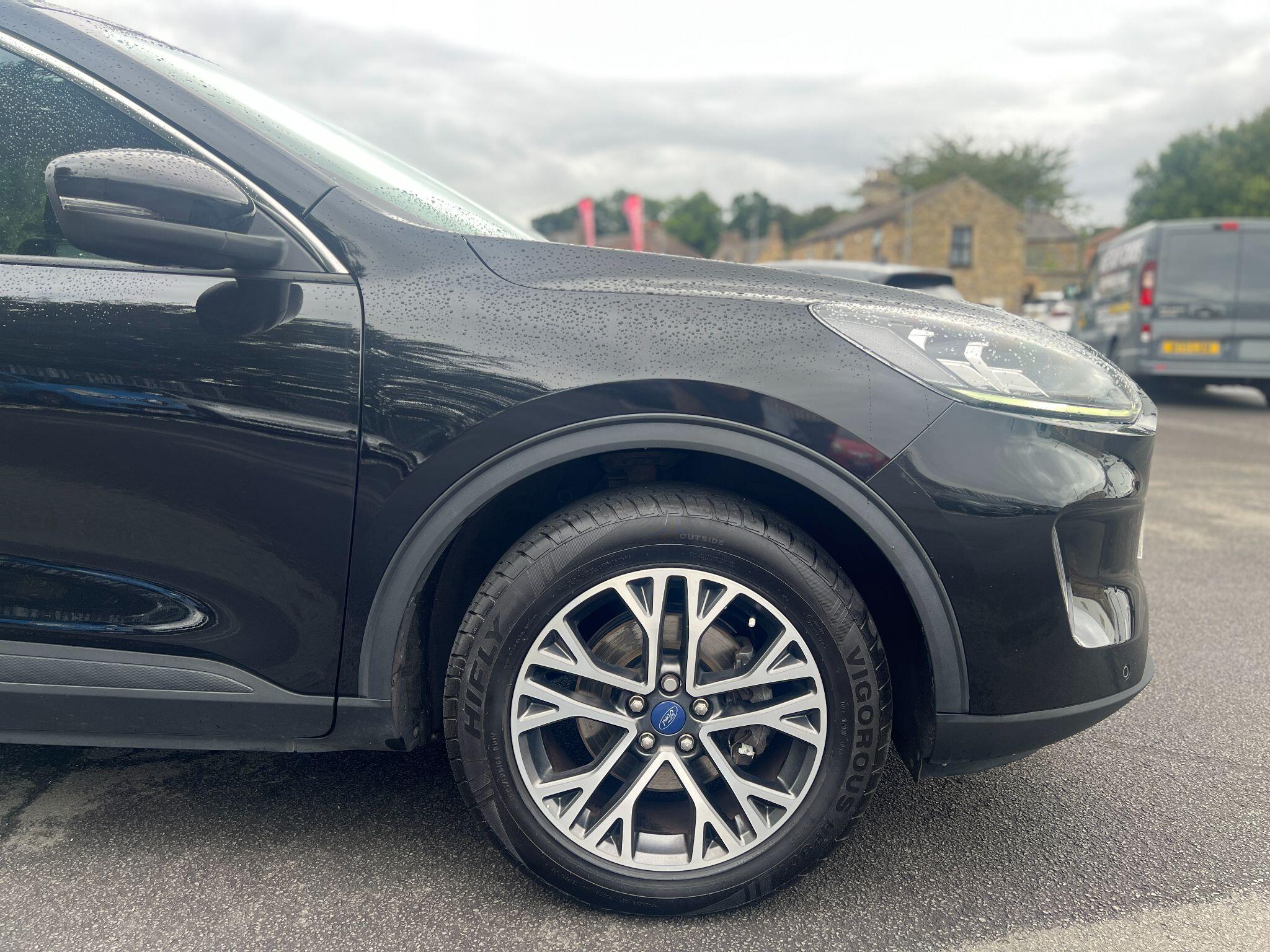 Ford Kuga view 24