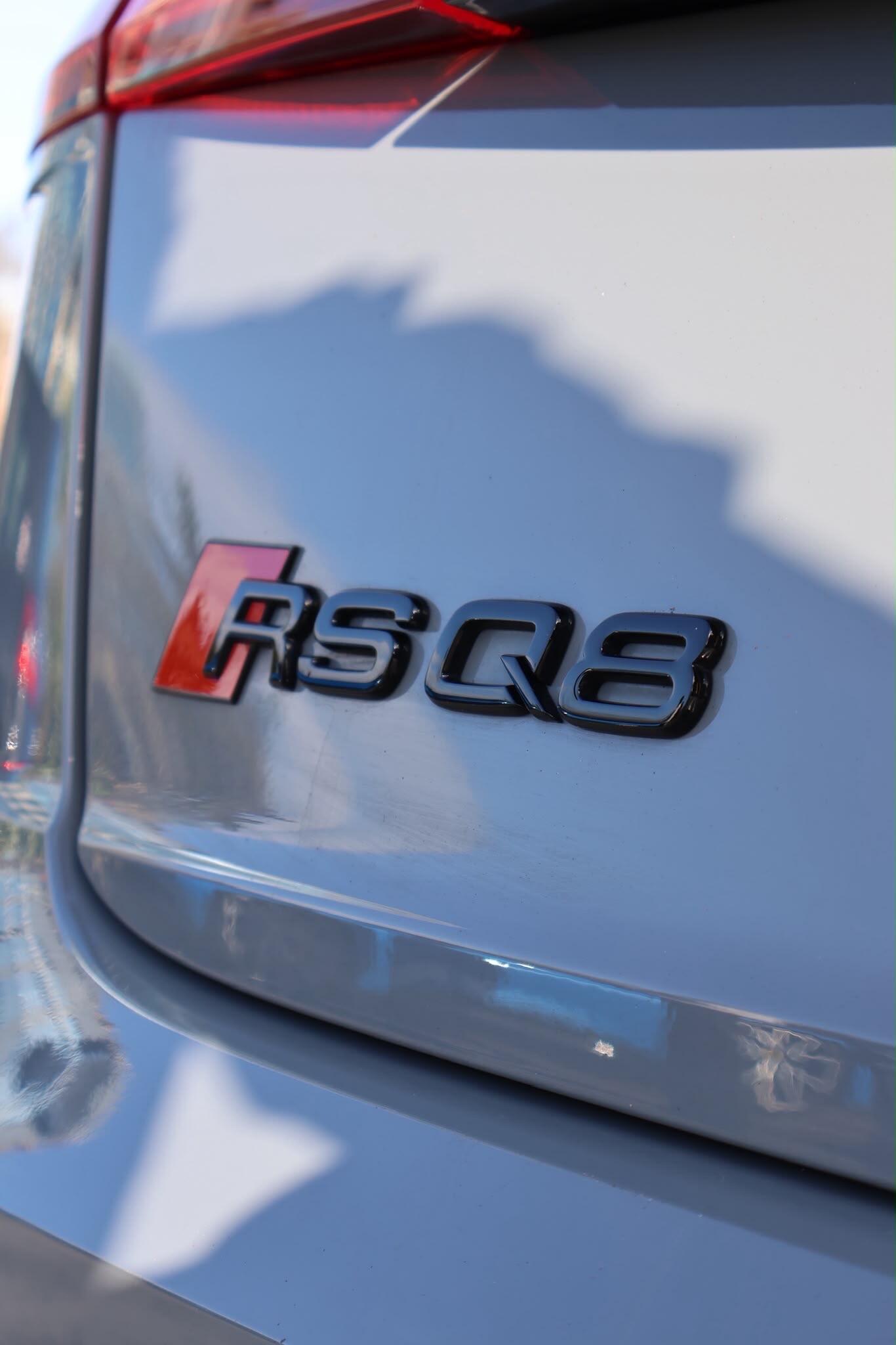 Audi RSQ8 view 7
