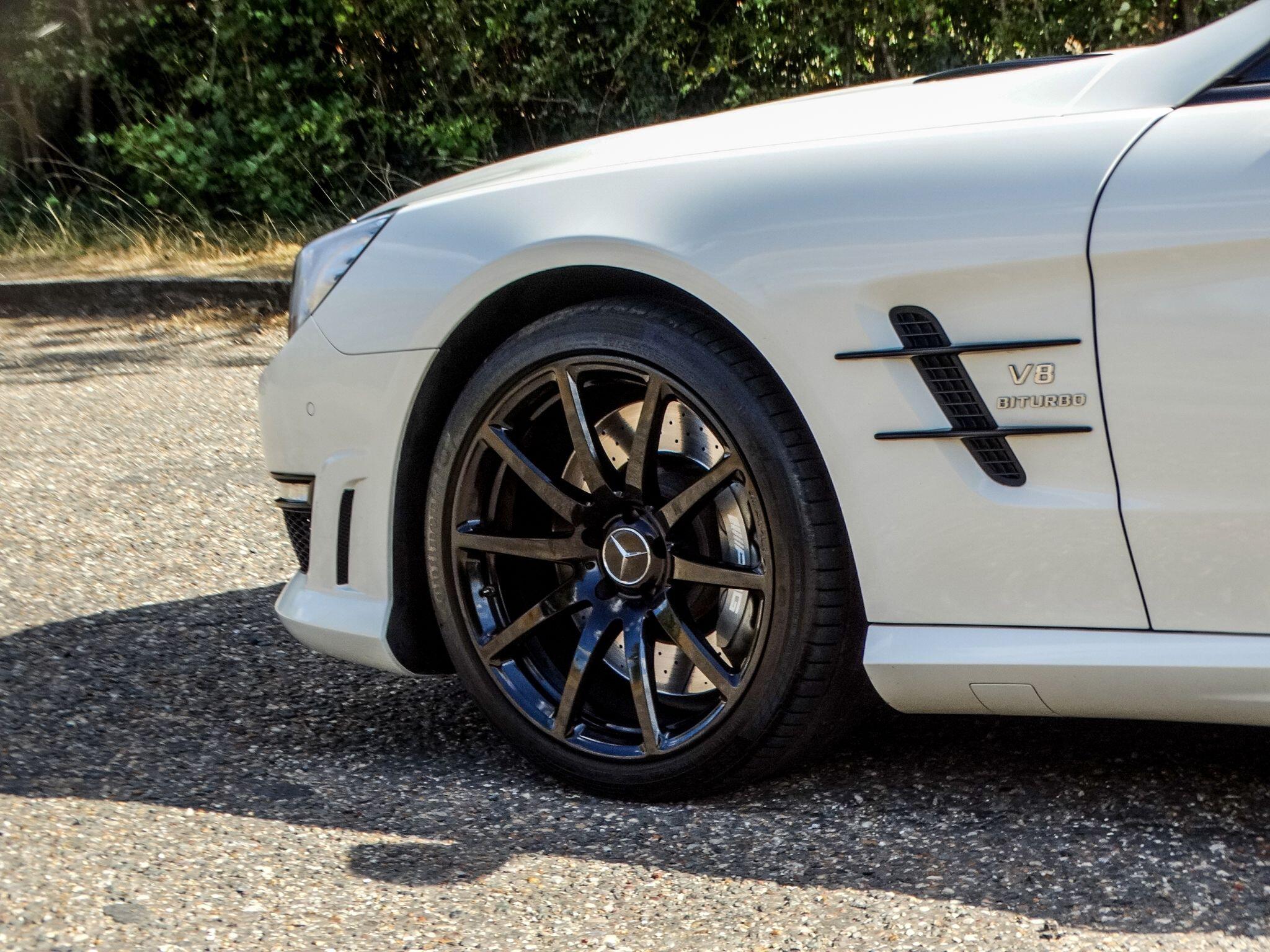 Mercedes-Benz SL view 5