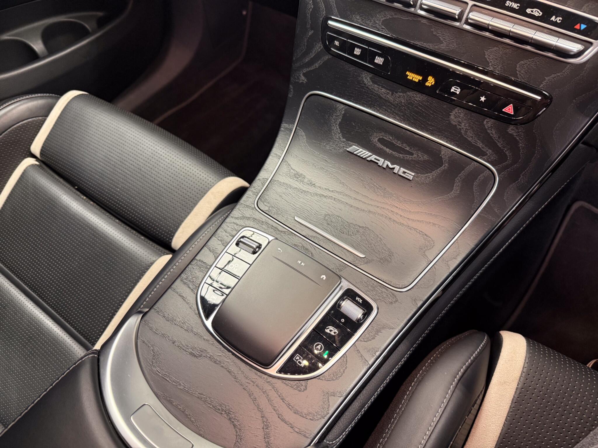 Mercedes-Benz GLC view 39