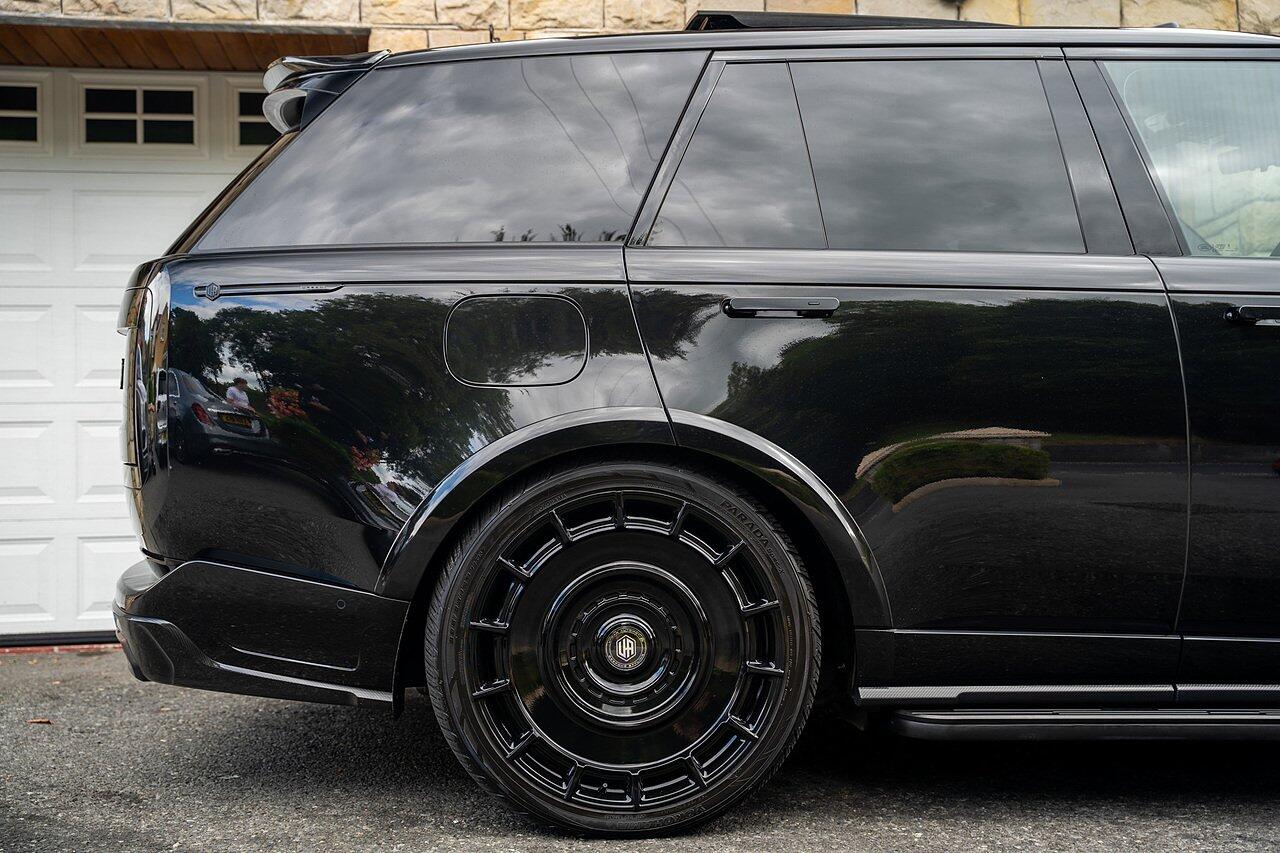 Land Rover Range Rover view 5