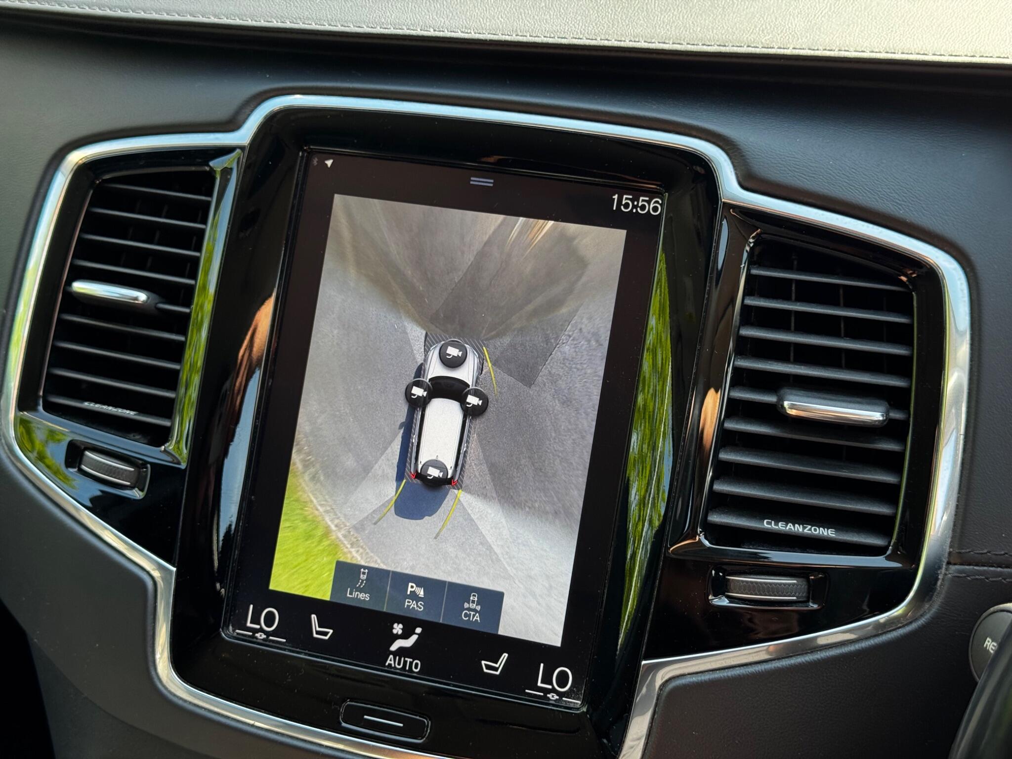 Volvo XC90 view 45