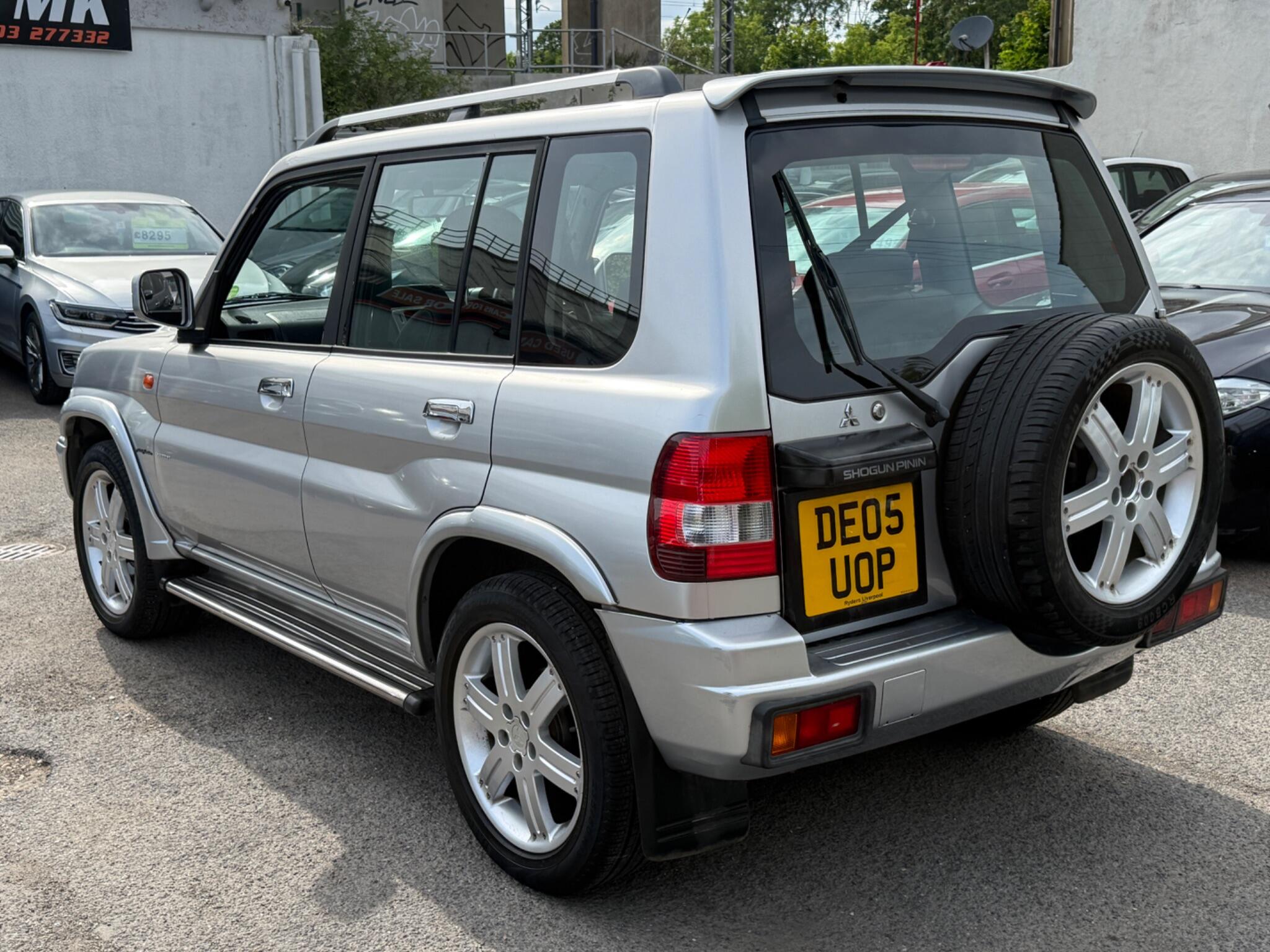 Mitsubishi Shogun Pinin - Image 9