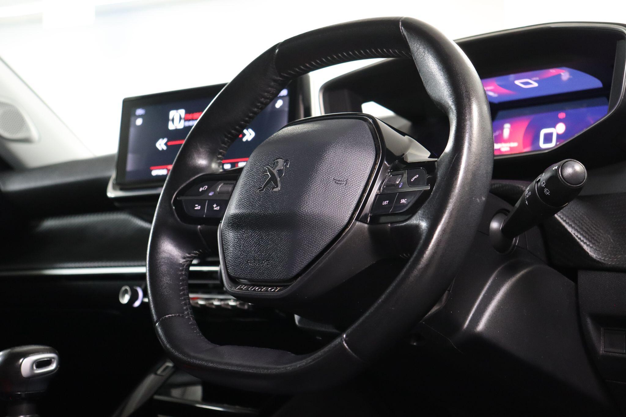 Peugeot 2008 view 22