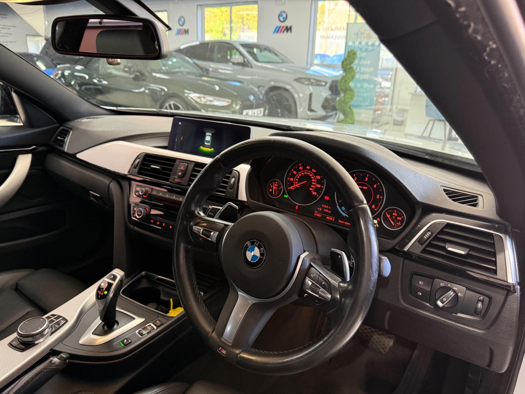 BMW 4 Series view 30