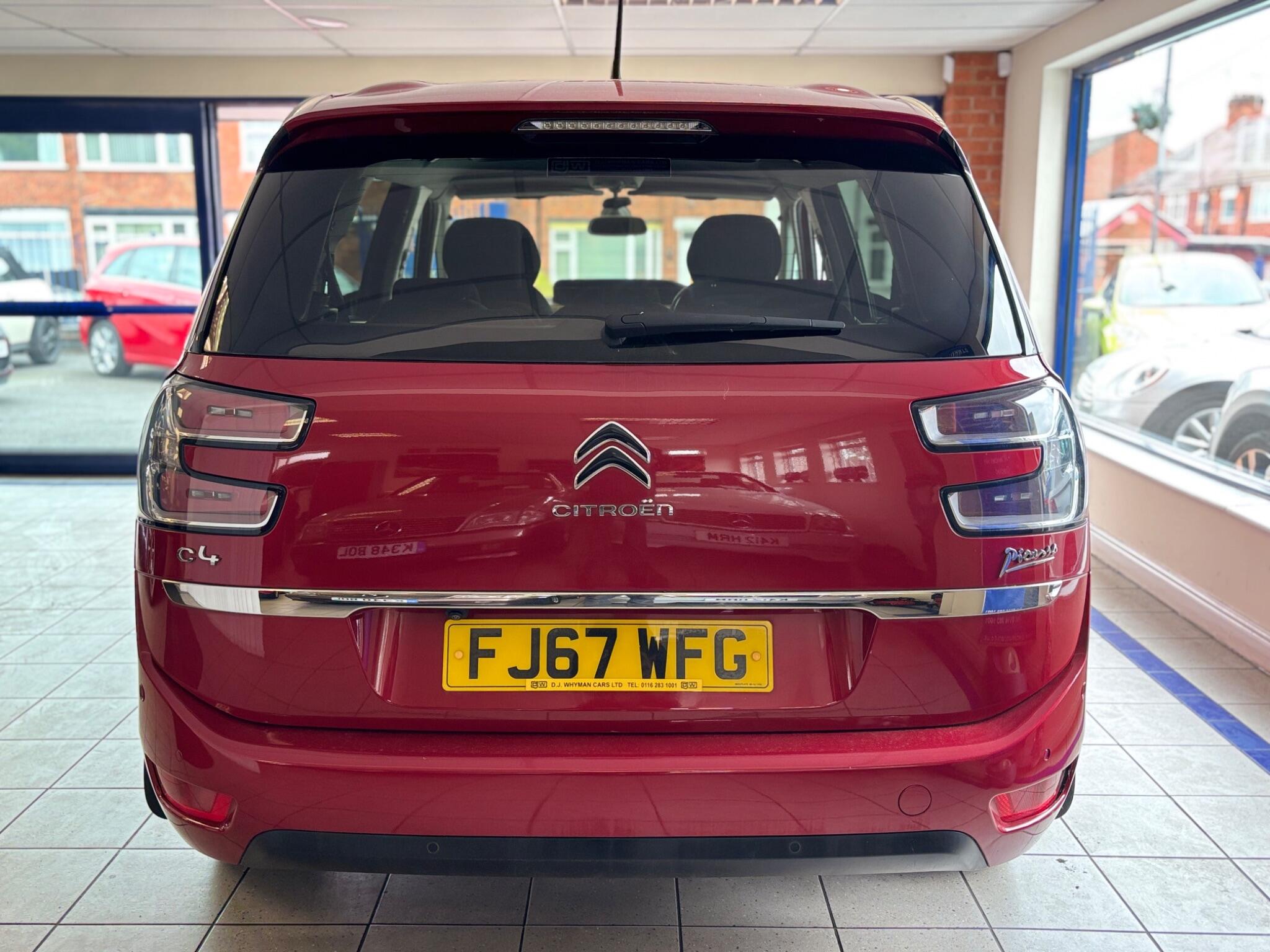 Citroen Grand C4 Picasso view 7