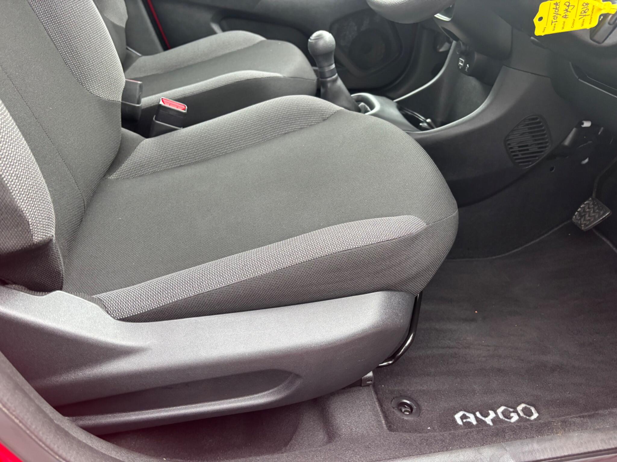 Toyota Aygo view 15