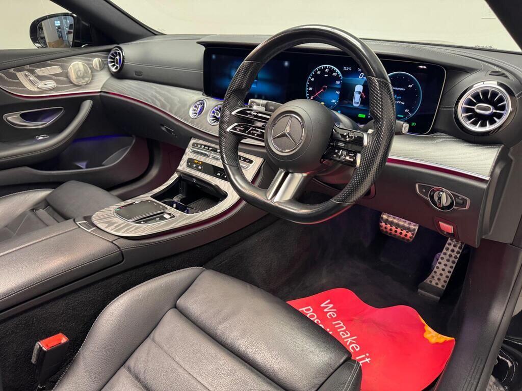 Mercedes-Benz E-Class view 9