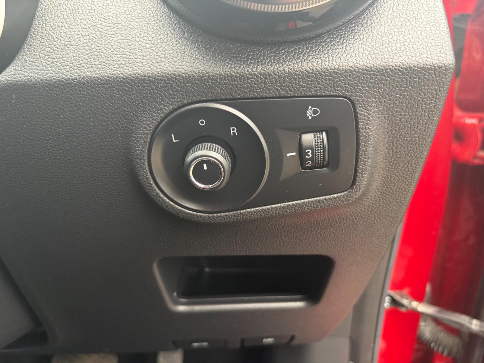 MG ZS view 54