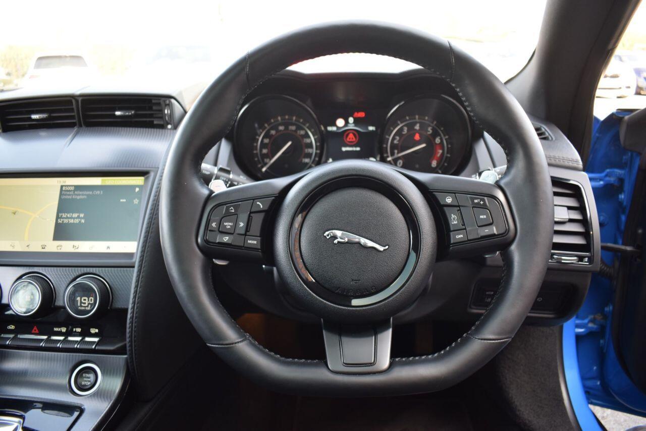 Jaguar F-Type view 18