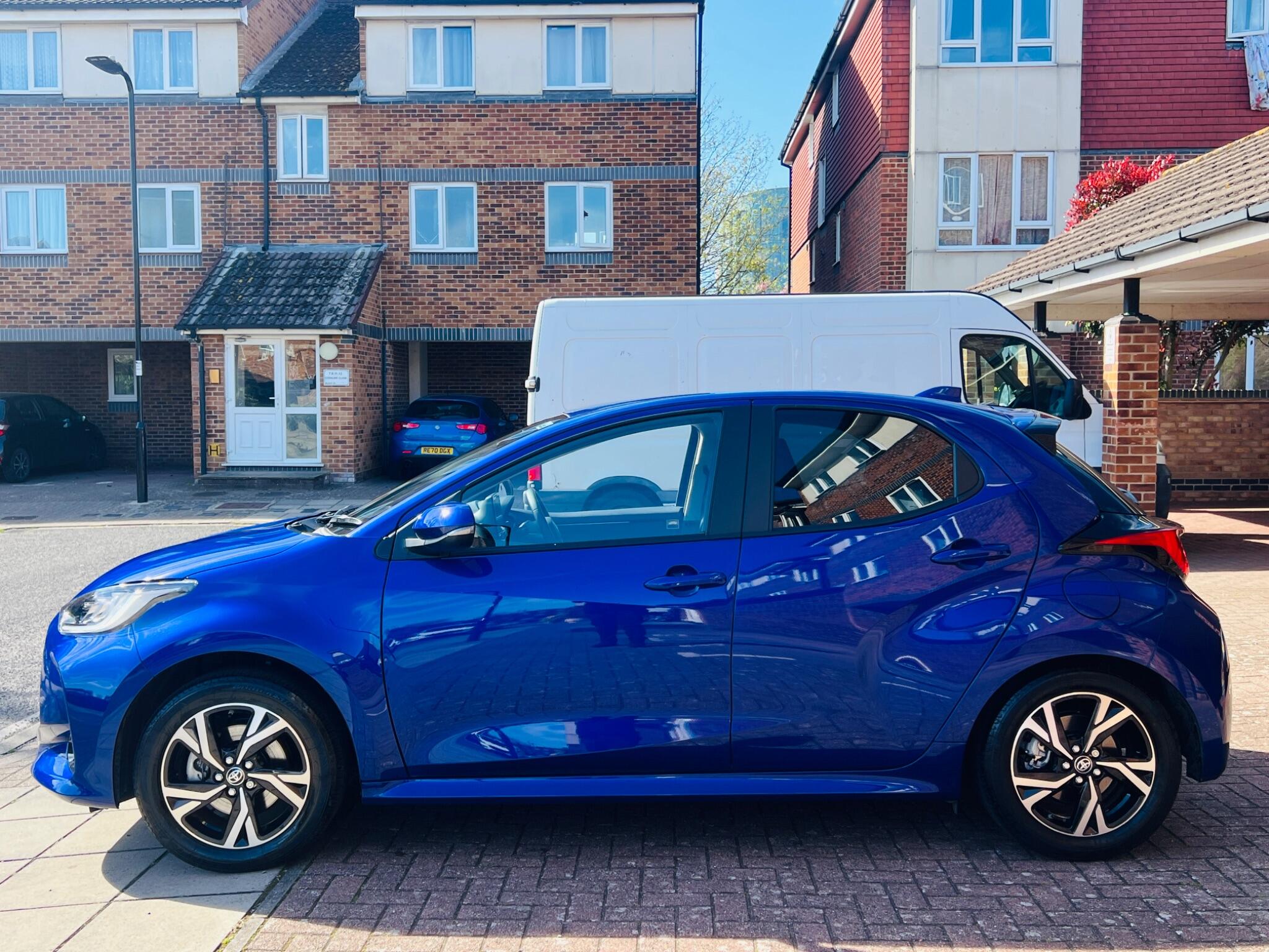Toyota Yaris view 29