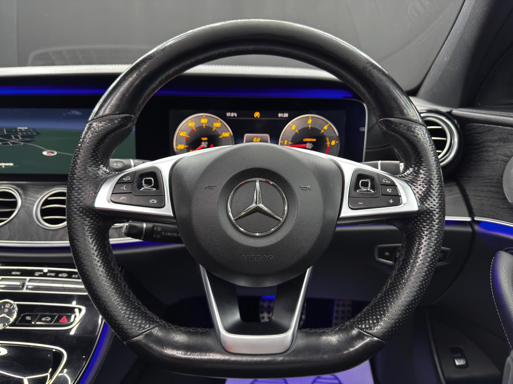 Mercedes-Benz E-Class view 20