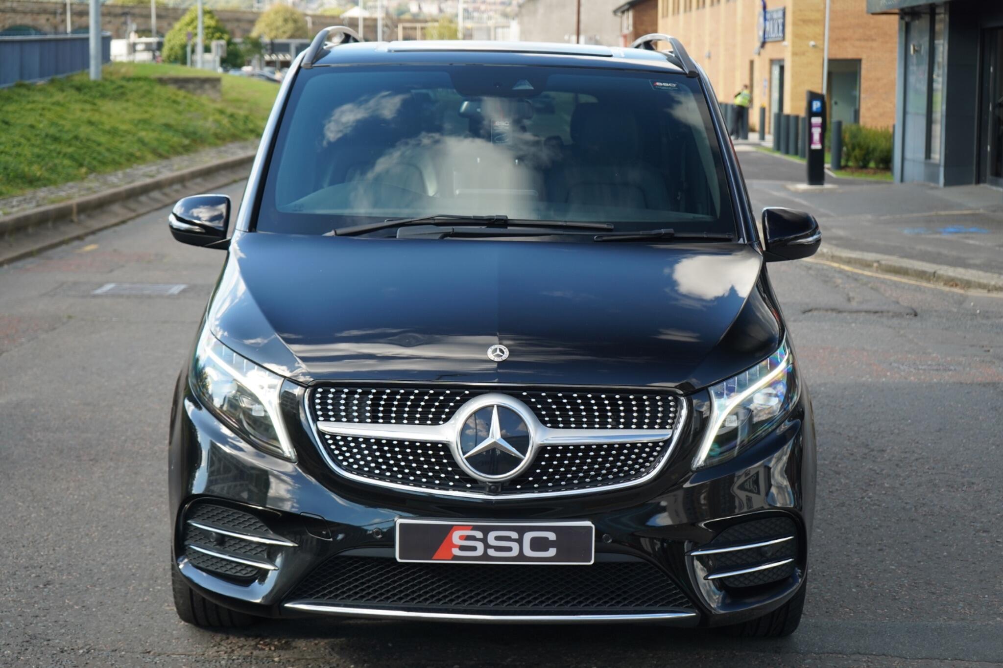 Mercedes-Benz V Class view 5