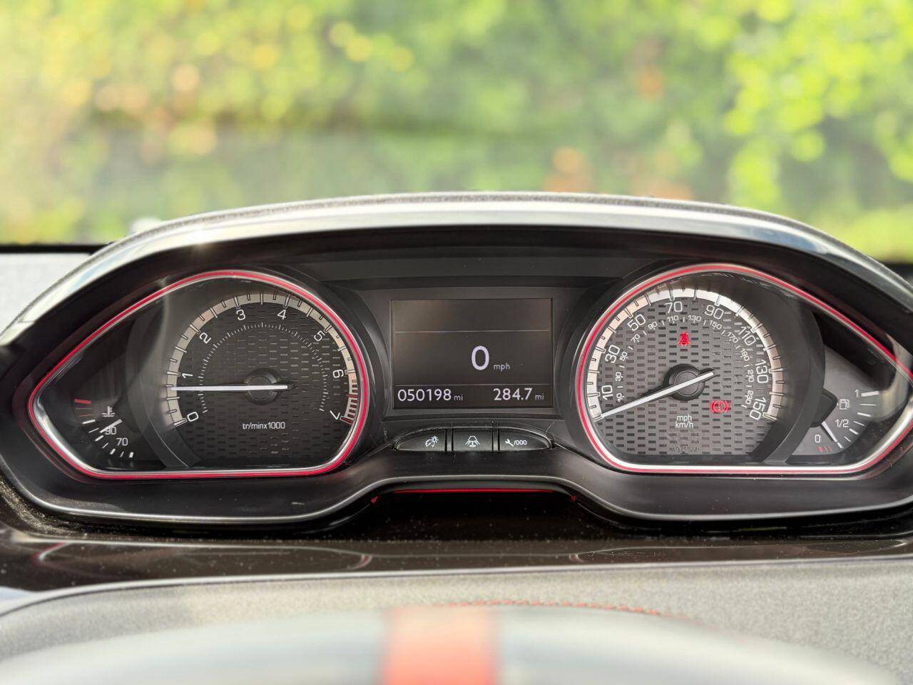 Peugeot 208 view 26
