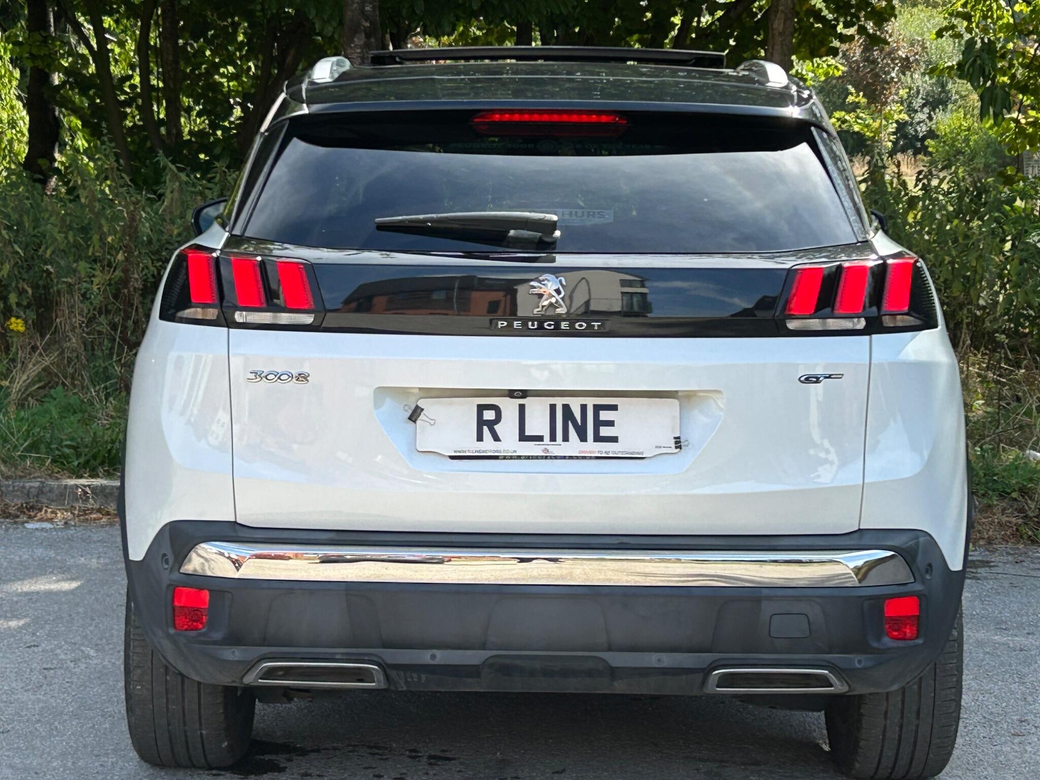 Peugeot 3008 view 10