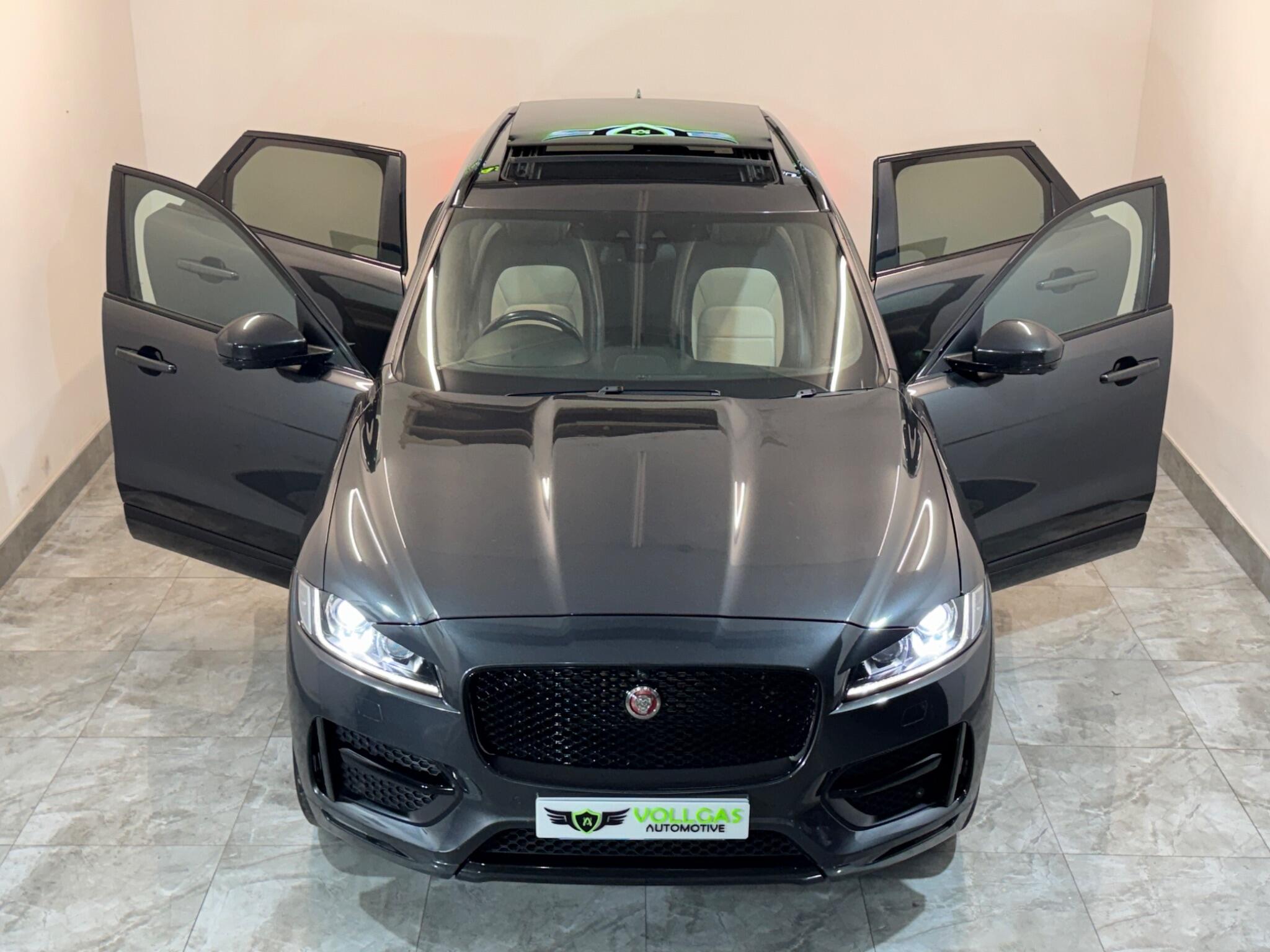 Jaguar F-Pace view 77