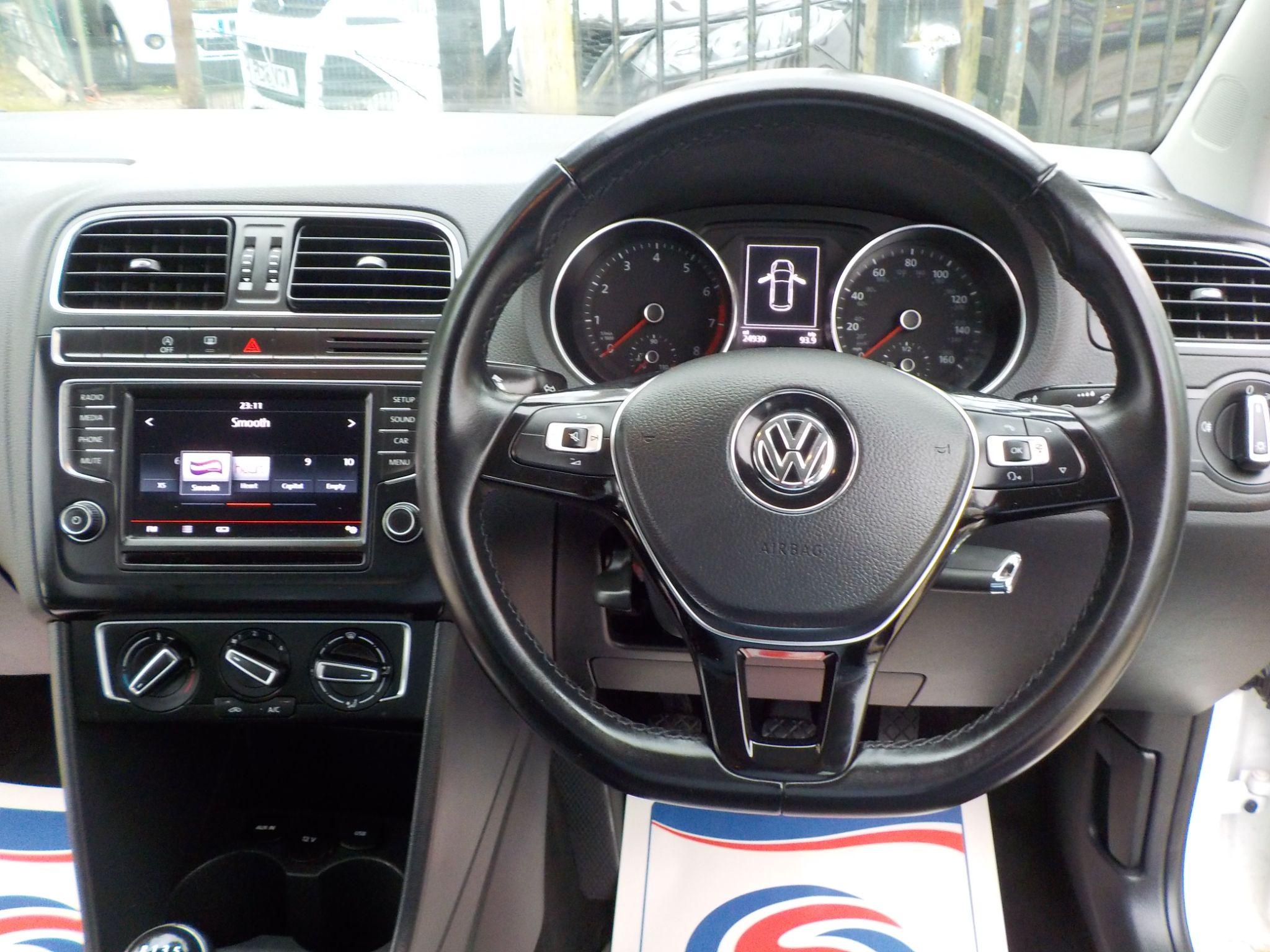 Volkswagen Polo 1.2 TSI BlueMotion Tech SE Euro 6 (s/s) 5dr