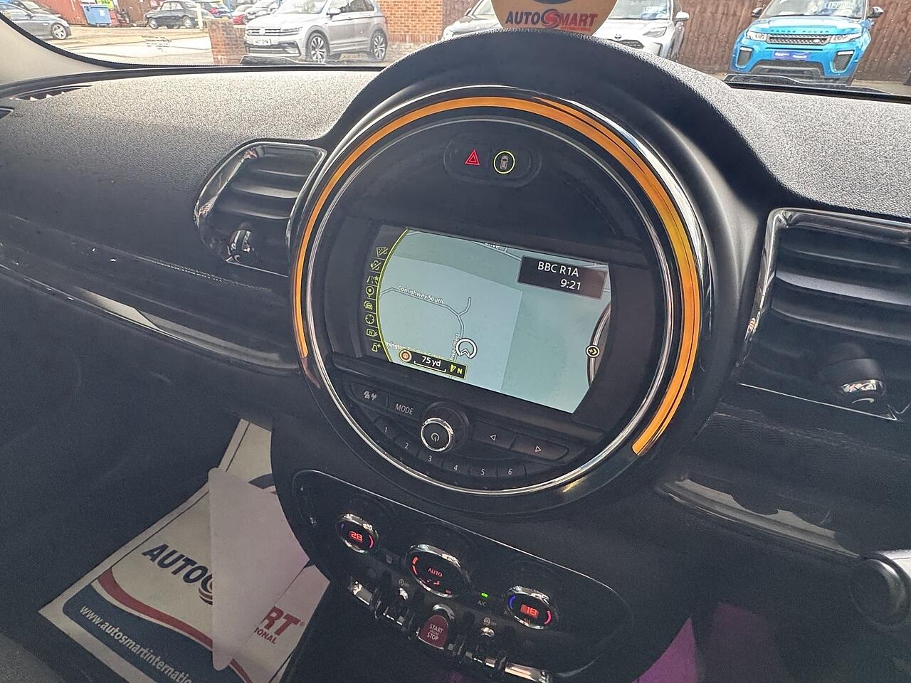 Mini Clubman view 17