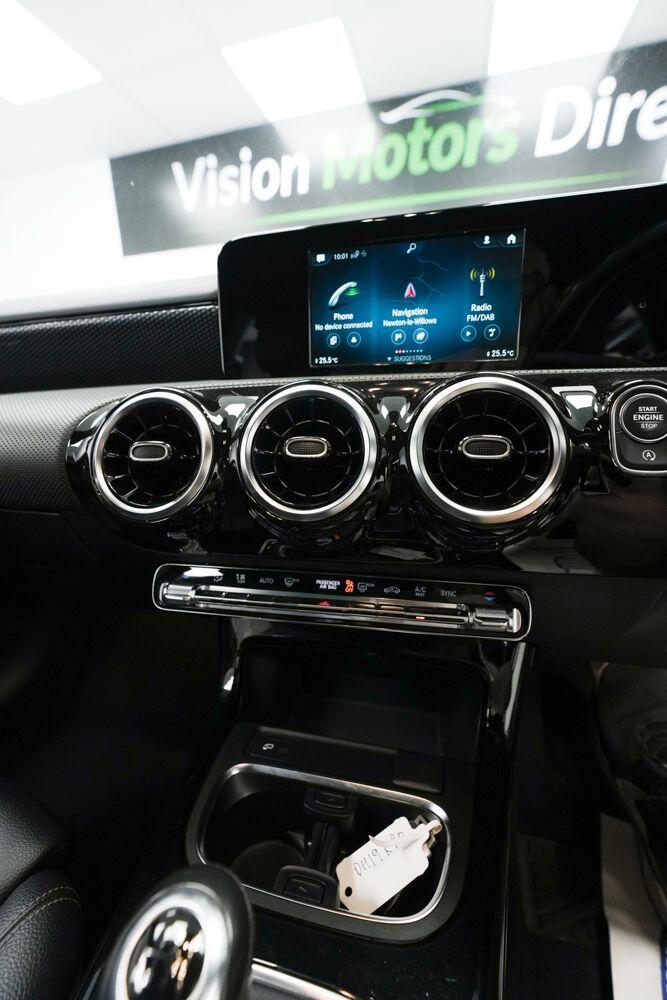 Mercedes-Benz A Class view 24