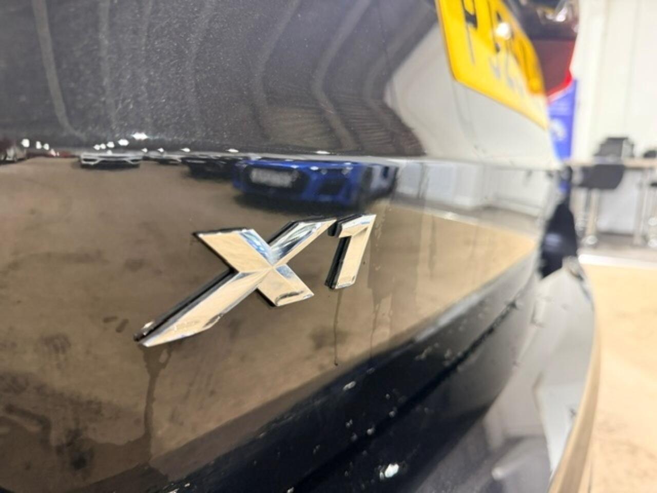 BMW X1 view 21