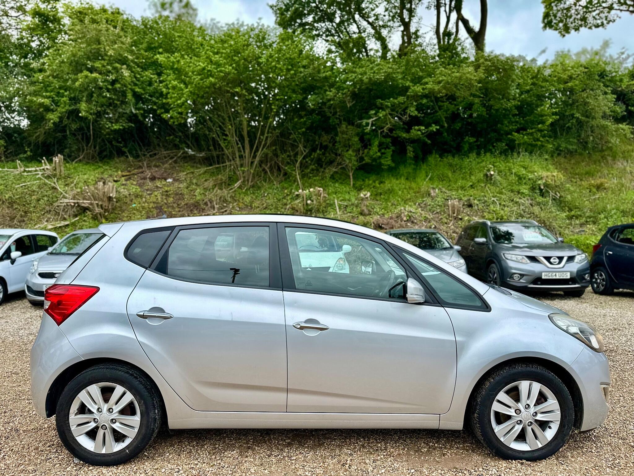 Hyundai ix20 view 7