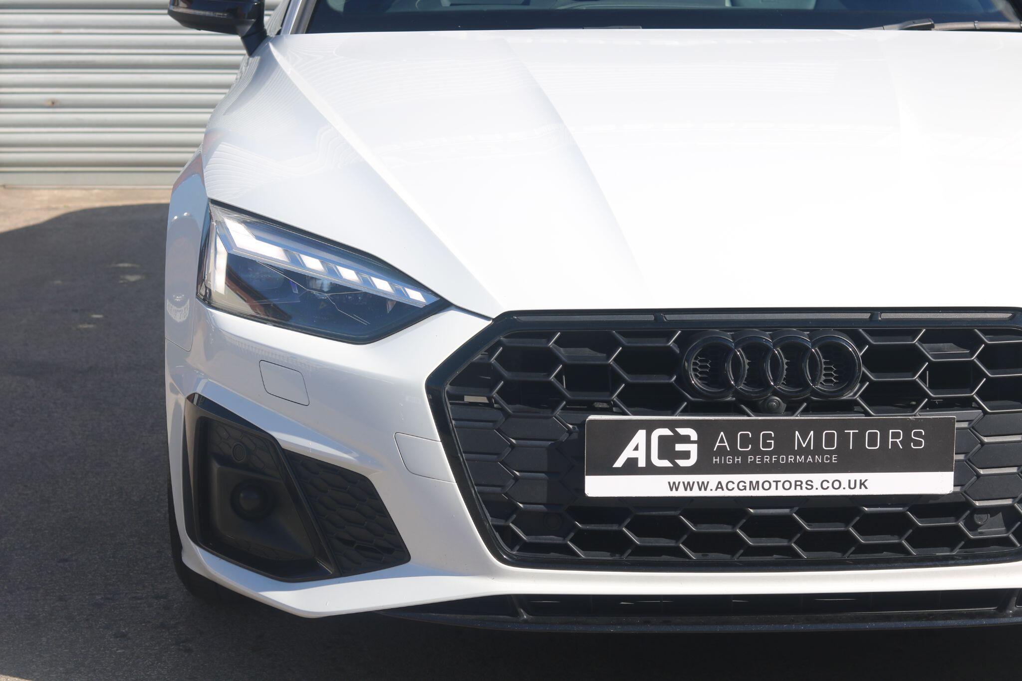 Audi A5 view 7