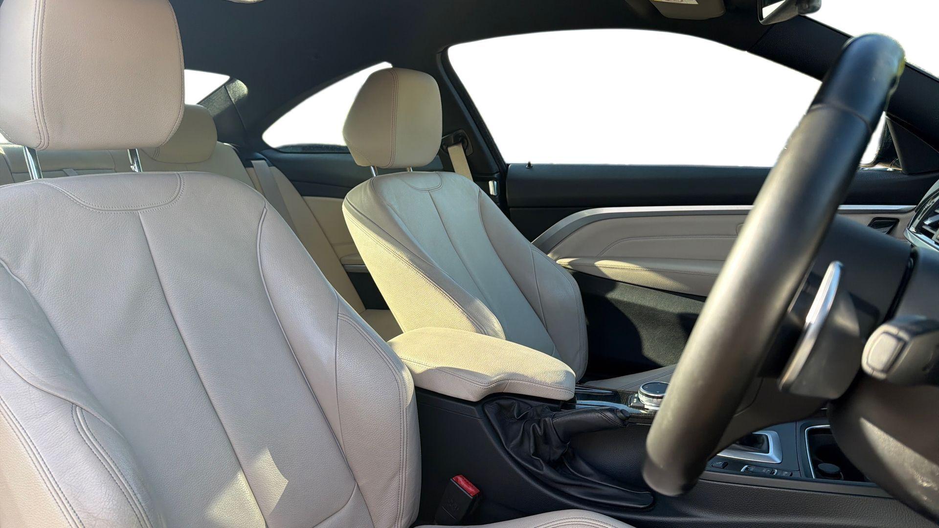 BMW 4 Series view 11