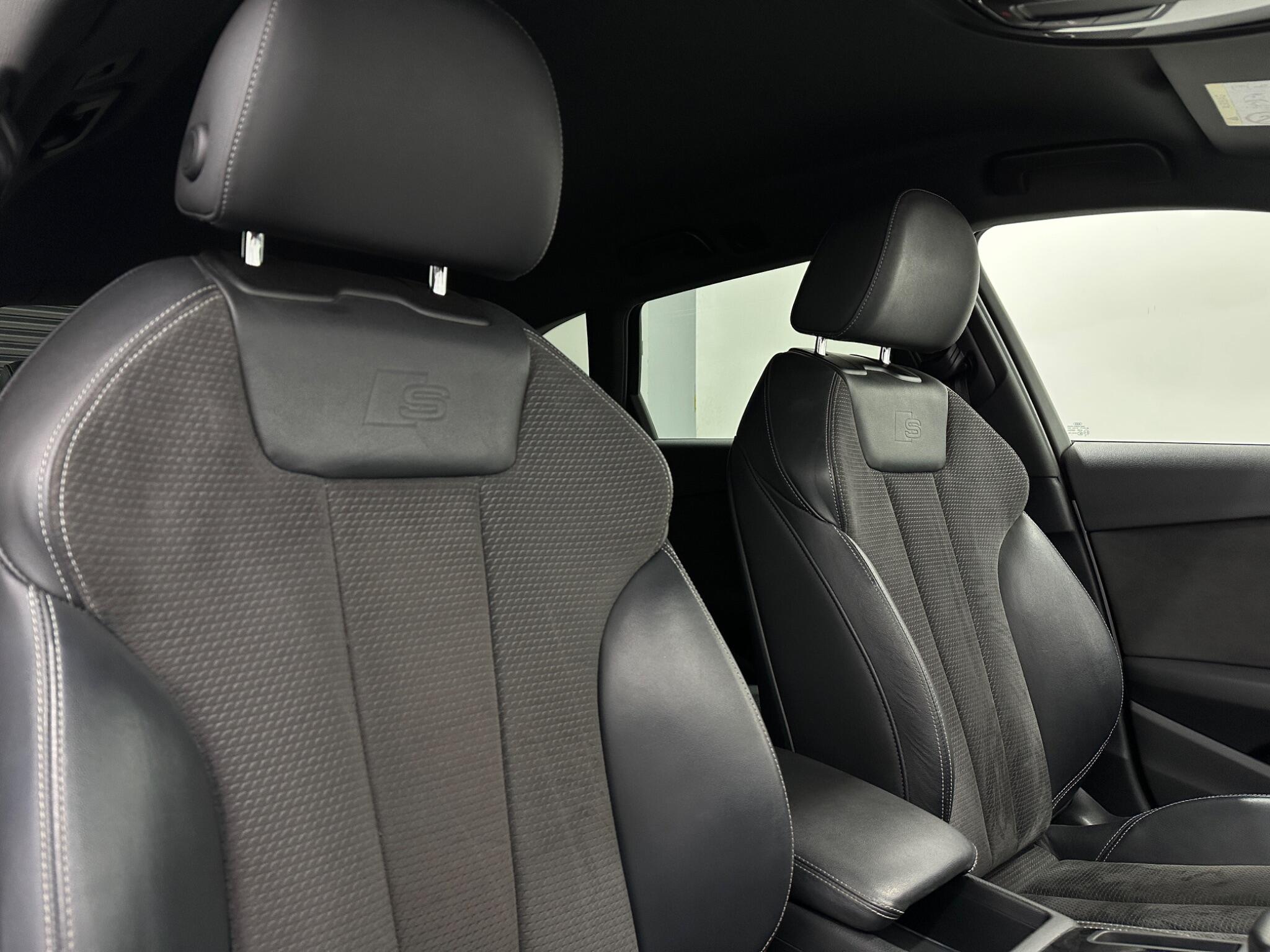 Audi A4 view 34