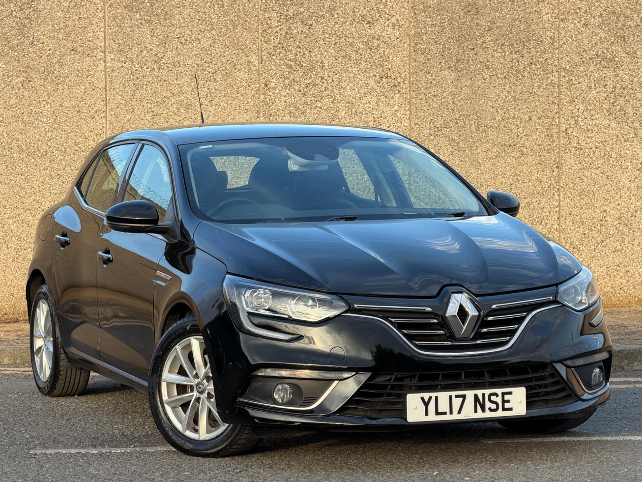 Renault Megane view 5