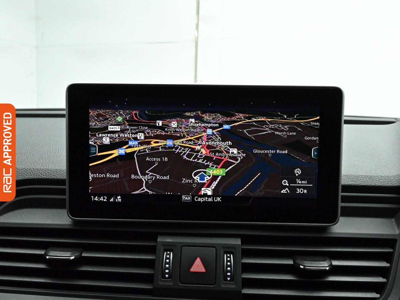 Audi Q5 view 23