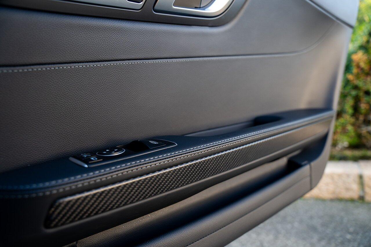 Mercedes-Benz Amg GT view 79