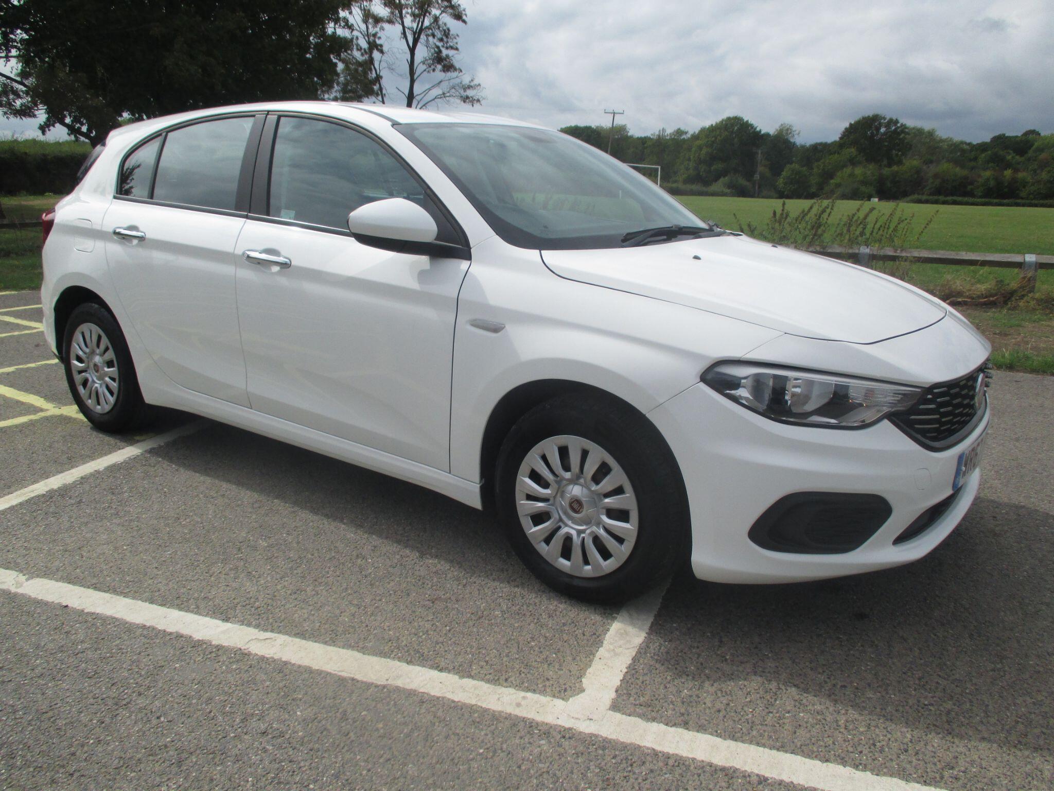 Fiat Tipo view 5