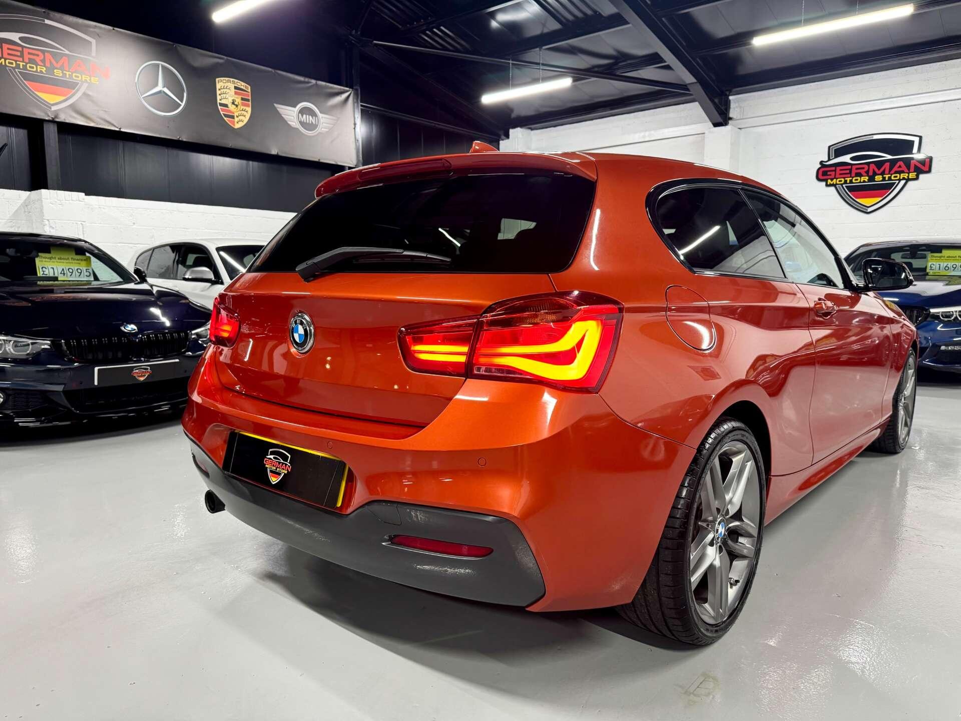 BMW 1 Series view 14